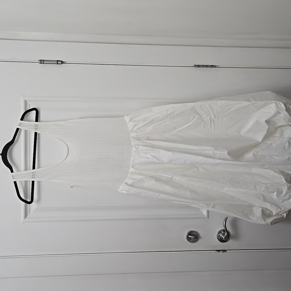 White Sleeveless Maxi Dress P2p 18 L52